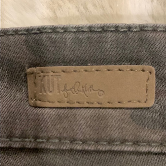 Kut from the Kloth Green Skinny Jeans with Rich Color - Picture 6 of 7